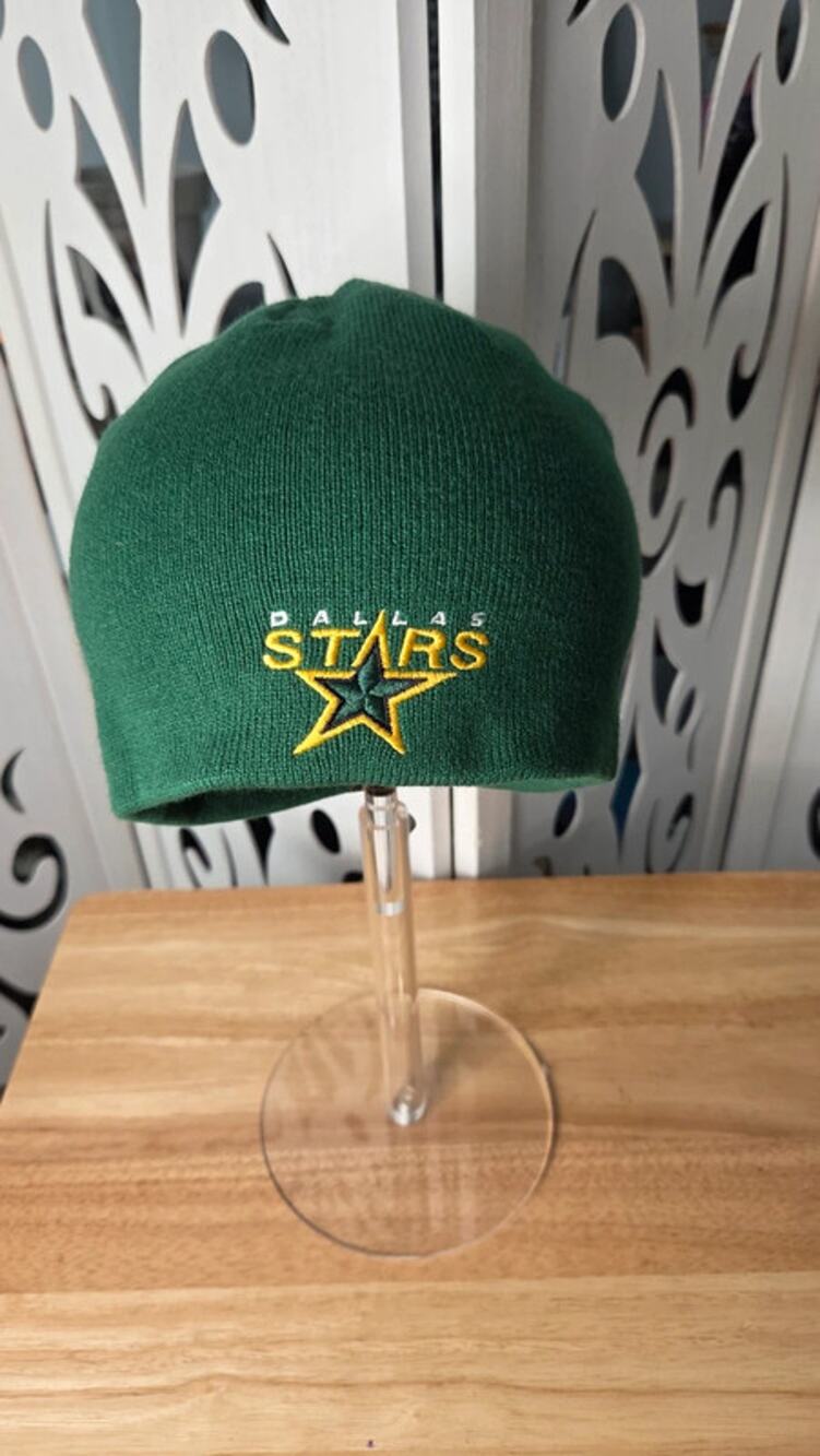 Vintage Dallas Stars CCM Face-Off Beanie Hat Green Gold Logo NHL Hockey OSFA